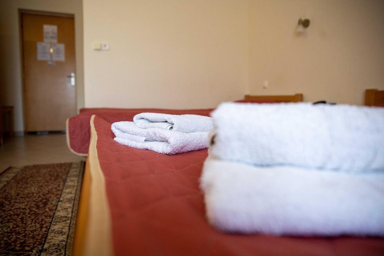 Hotel Kastro Sérvia エクステリア 写真