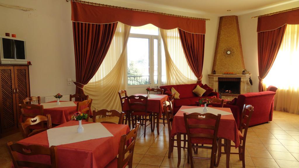 Hotel Kastro Sérvia エクステリア 写真